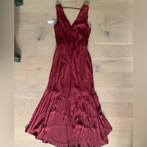 NWT satin Banana Republic high-low dress. Size S Tall.